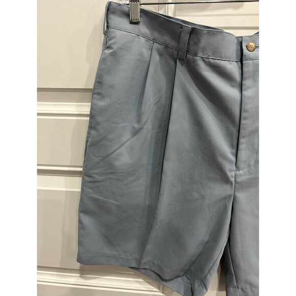 Van Heusen Light Blue Pleated Front Mens Shorts Size 38 100% Polyester Made In T - Picture 4 of 9